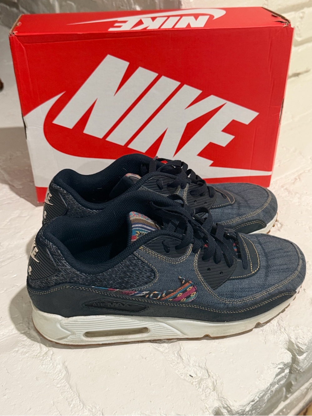 Nike Air Max 90 Premium - size 11